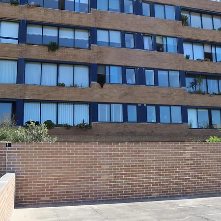 Blue House By The * 莱萨·达·帕尔梅拉