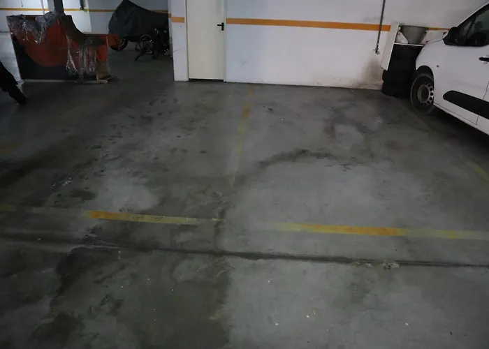 Blue House By The Apartment *